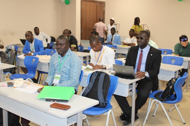 Colloque International sur la place des initiatives locales dans le développement durable des États (PILDDE-2024).