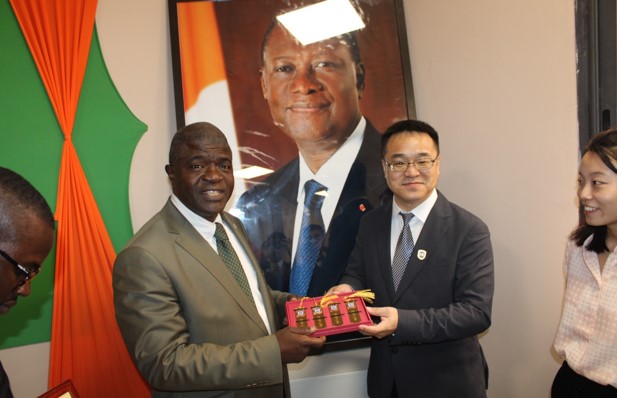 Accord-cadre de coopération entre l’Université Polytechnique de San Pedro et l’Université de HAINAN (Chine)