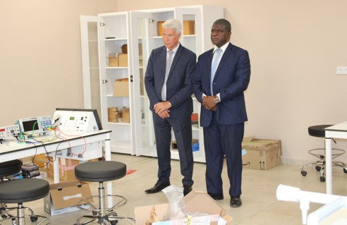 L’Université Polytechnique de San Pedro a reçu, ce Mardi 16 Avril 2024, dans ses locaux, S.E.M. Alexey SALTYKOV, Ambassadeur de la Fédération de Russie en Côte d’Ivoire.