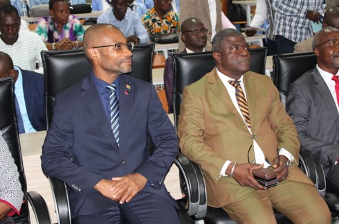 Rencontre d'échanges entre S.E.M Anderson BLANC, Ambassadeur du Canada en Côte d'Ivoire et les étudiant.e.s de l'Université Polytechnique de San Pedro