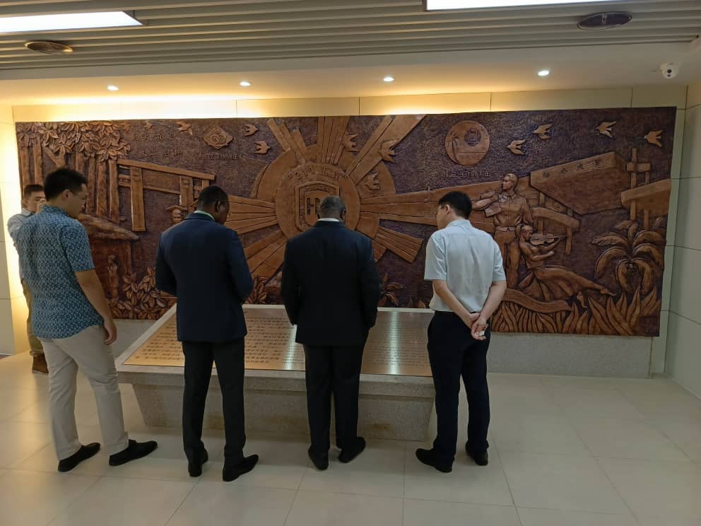L'Université Polytechnique de San Pedro (Côte d'Ivoire) et l'Université de Hainan (Chine) signent un accord de partenariat