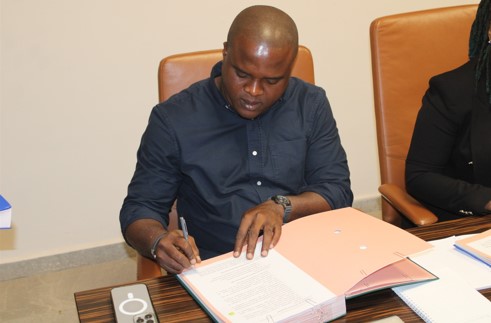 Signature de convention entre l’Université Polytechnique de San Pedro et les hôtels KASADA de la place d’Abidjan